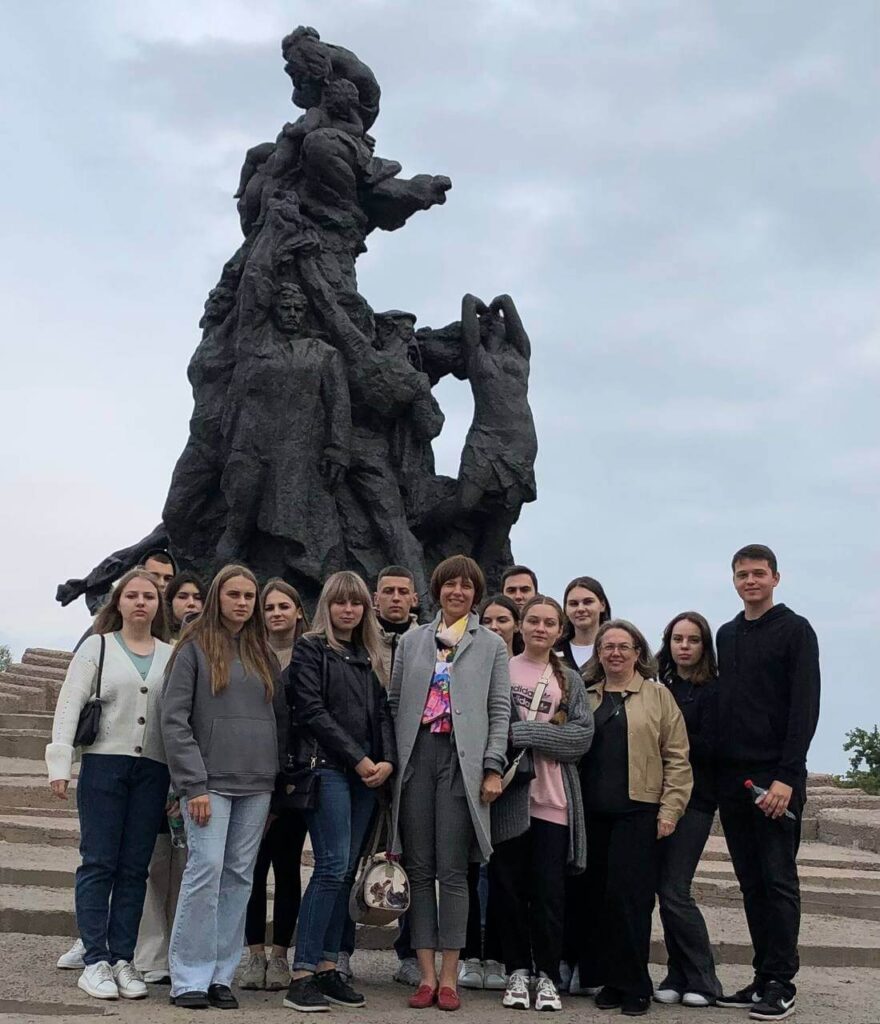 Students visited an excursion on the topic:  «Memory of Babyn Yar»