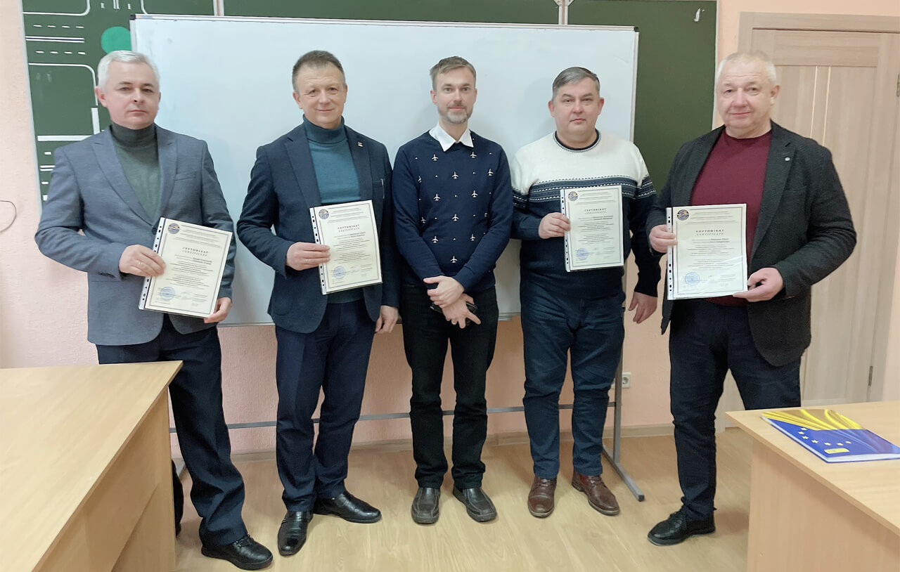Training of aviation specialists in NNINO
