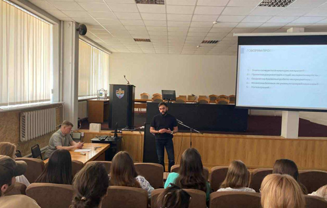 Архітектура: про успіх від практика